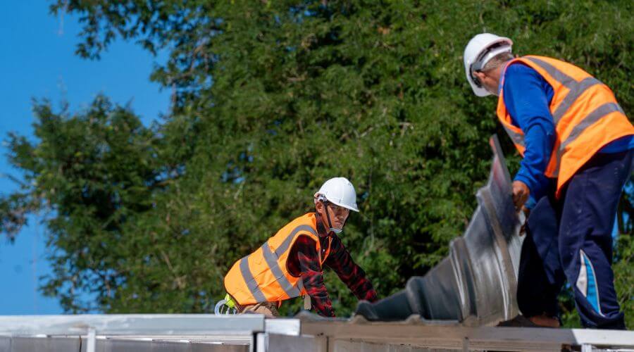 Expert Emergency Roof Repairs services in Belle Plaine, KS